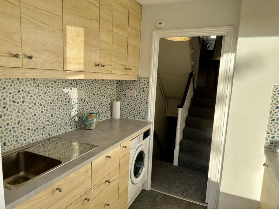 Chelsea Large 2 Bed 2 Bath Sydney Street Sw3 Appartement *