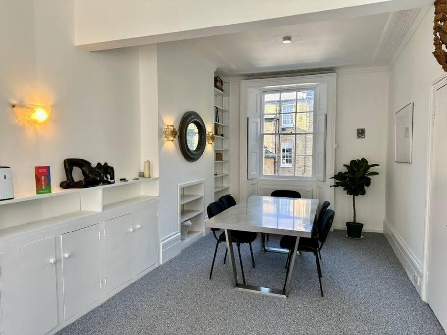 Appartement Chelsea Large 2 Bed 2 Bath Sydney Street Sw3 *